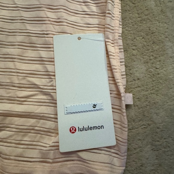 Lululemon- NWT Pale Pink Sleeveless Striped Meet Halfway Workout Tank Top - Picture 9 of 9